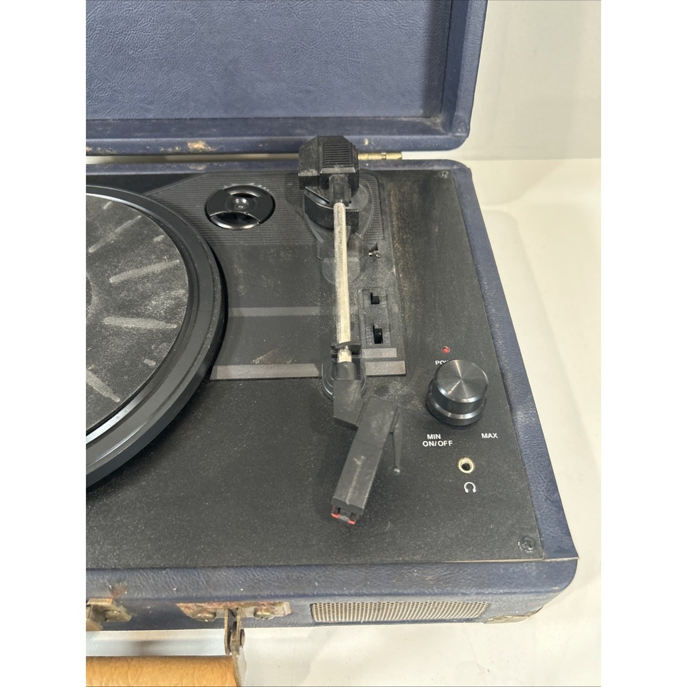 Crosley Cruiser Deluxe 3-Speed Portable Bluetooth Record Player – Blue – Untest - Picture 3 of 7